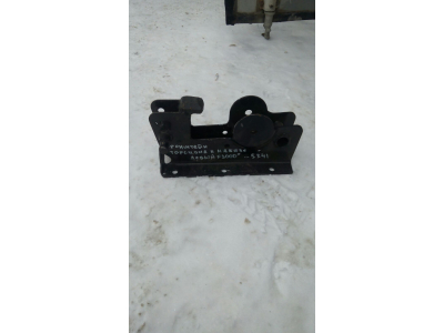 Кронштейн торсиона к кабине (левый) SH F3000 SHAANXI / Shacman (ШАНКСИ / Шакман) 81.41720.5341 фото 1 Белгород
