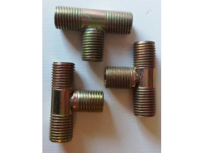 Переходник-тройник на энергоаккумуляторы H М14 HOWO (ХОВО) WG9003550006 фото 1 Белгород